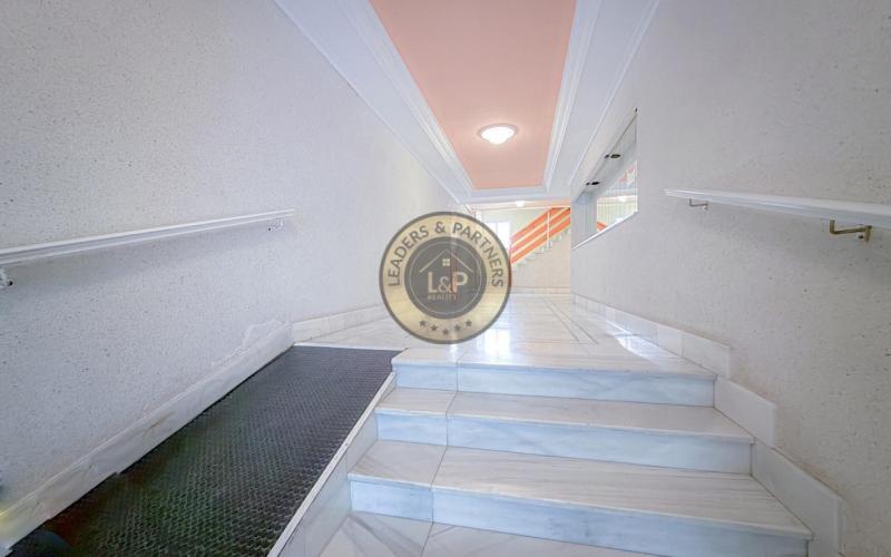 Apartmán 4+1 s terasou Torrevieja-Španielsko