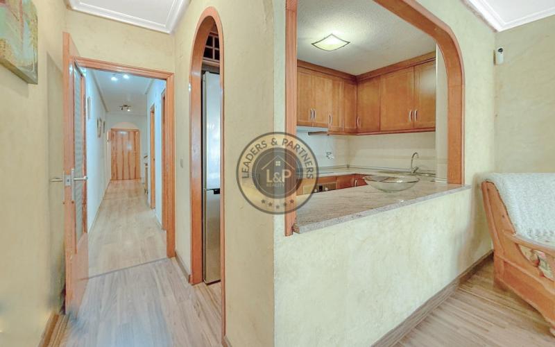 Apartmán 4+1 s terasou Torrevieja-Španielsko