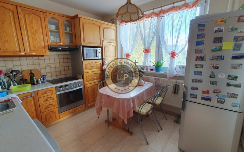 PREDAJ: 4 izbový byt s loggiou 80 m2 Svit ul. kpt. Nálepku