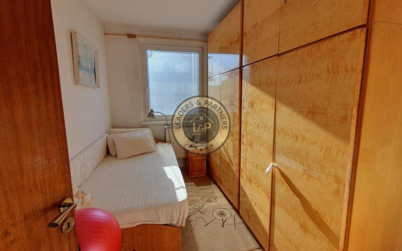 PREDAJ: 4 izbový byt s loggiou 80 m2 Svit ul. kpt. Nálepku