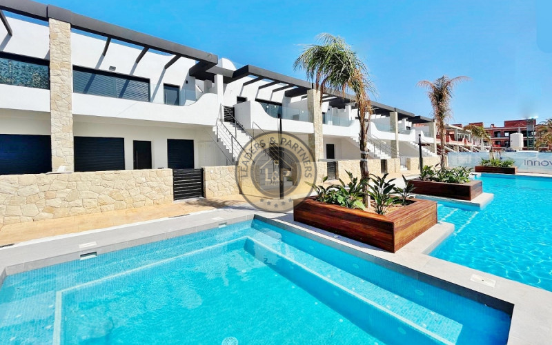 Luxusný apartmán 4+kk Pilar de la Horadada, Španielsko