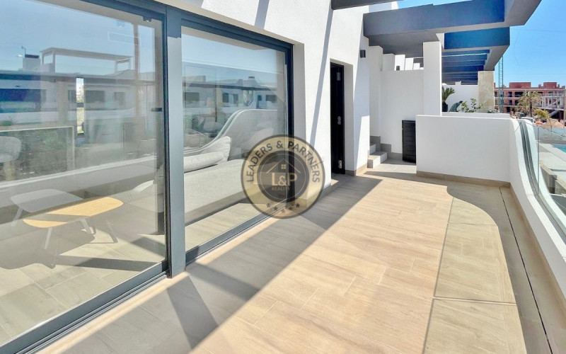 Luxusný apartmán 4+kk Pilar de la Horadada, Španielsko