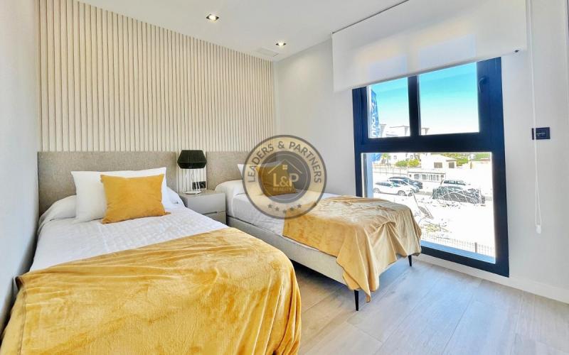 Luxusný apartmán 4+kk Pilar de la Horadada, Španielsko