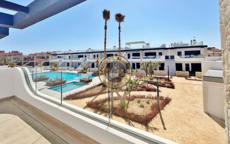 Luxusný apartmán 4+kk Pilar de la Horadada, Španielsko