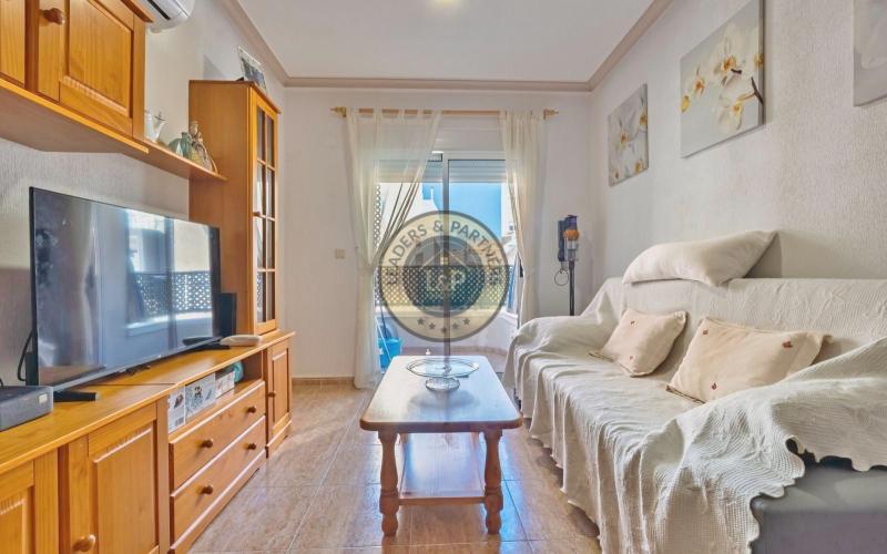 Apartmán 3+kk s bazénom Torrevieja-La Mata, Španielsko