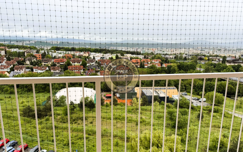 PREDANÉ=Na predaj 3-izbový byt s loggiou na KVP, ulica Wuppertálska.