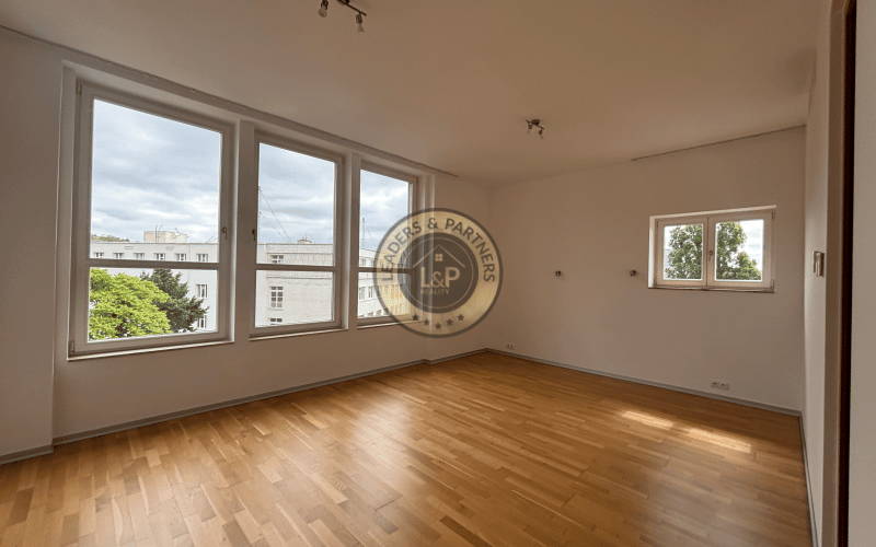 3-IZBOVÝ BYT V SRDCI MESTA NA PRENÁJOM - REZIDENCIA HLBOKÁ 7