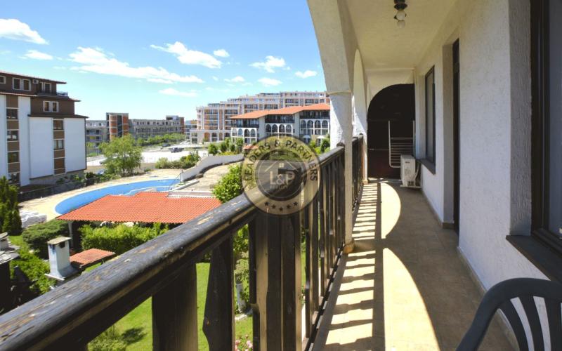 Apartmán 2+kk s bazénom Sveti Vlas-Bulharsko