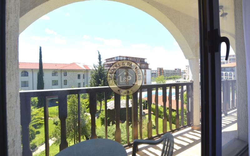 Apartmán 2+kk s bazénom Sveti Vlas-Bulharsko