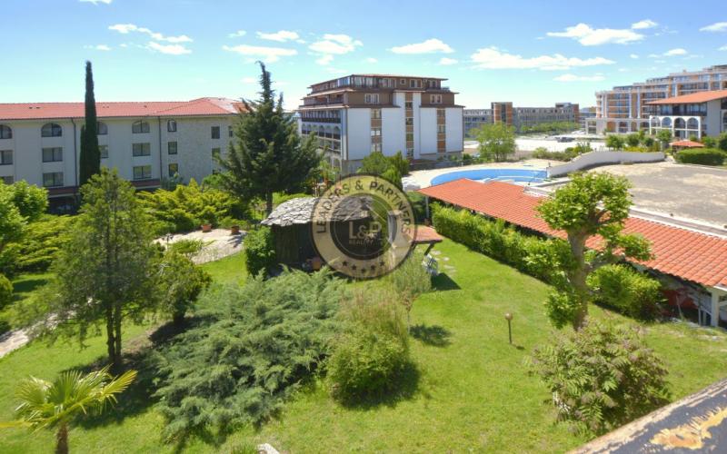 Apartmán 2+kk s bazénom Sveti Vlas-Bulharsko