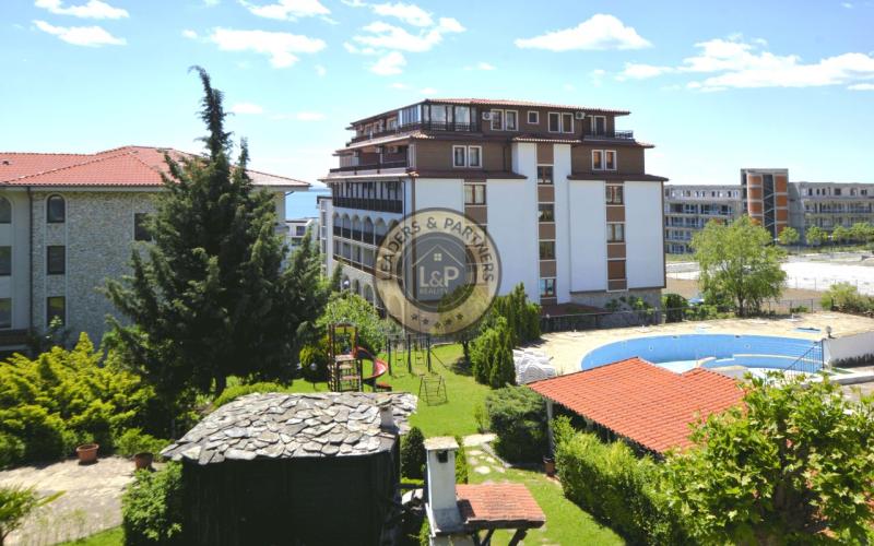 Apartmán 2+kk s bazénom Sveti Vlas-Bulharsko