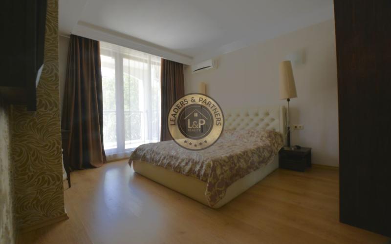 Apartmán 3+kk s bazénom Slnečné pobrežie-Bulharsko