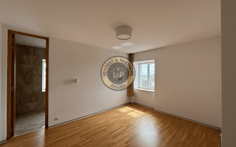 Veľkolepý 3-izb. byt s výhľadom na mesto