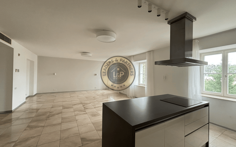 Veľkolepý 3-izb. byt s výhľadom na mesto