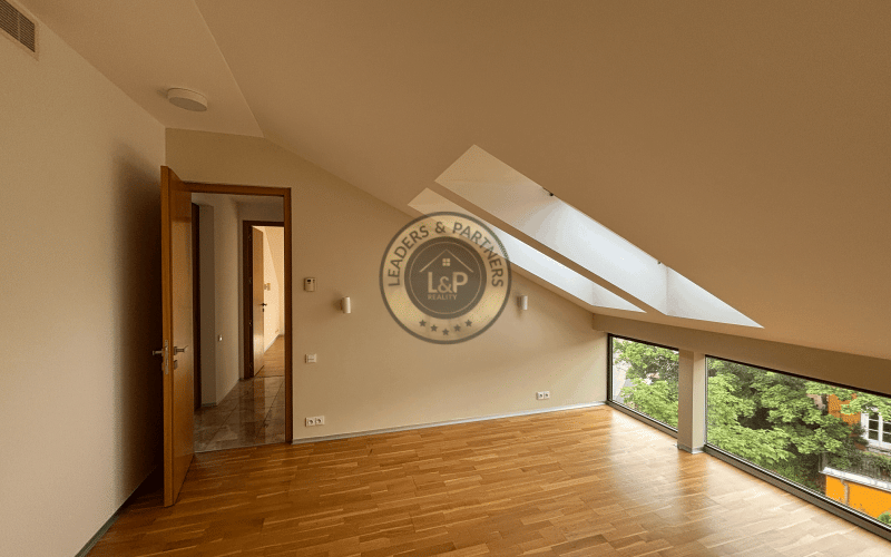 Jedinečný 5-izb. byt s výhľadom na mesto