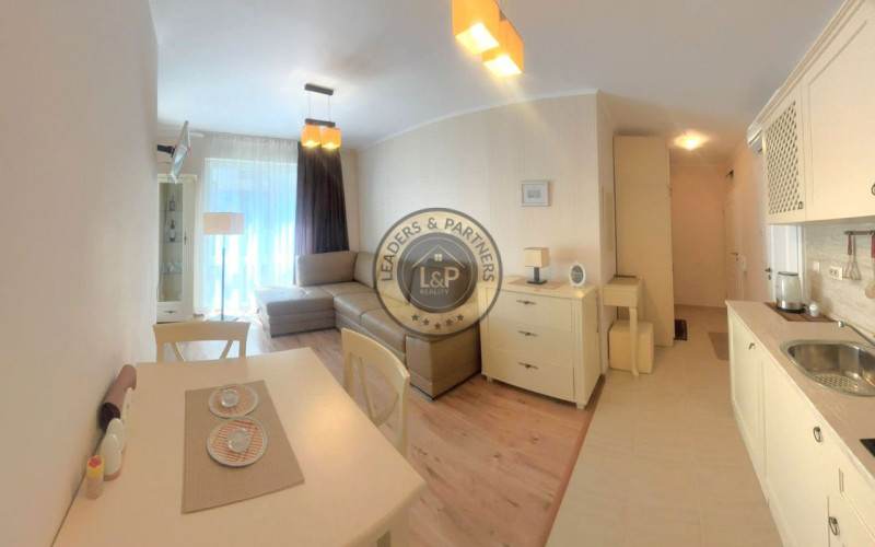 Štúdio 1+kk s balkónom a bazénom Slnečné pobrežie-Bulharsko