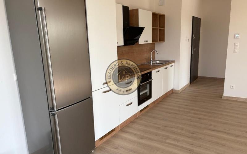 Na prenájom 2-izbový byt v novostavbe