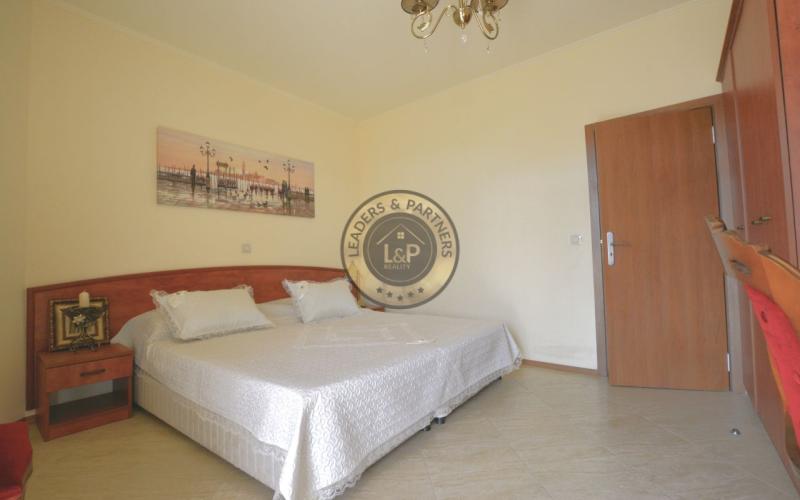 Lukratívny apartmán 2+kk s bazénom Slnečné pobrežie-Bulharsko