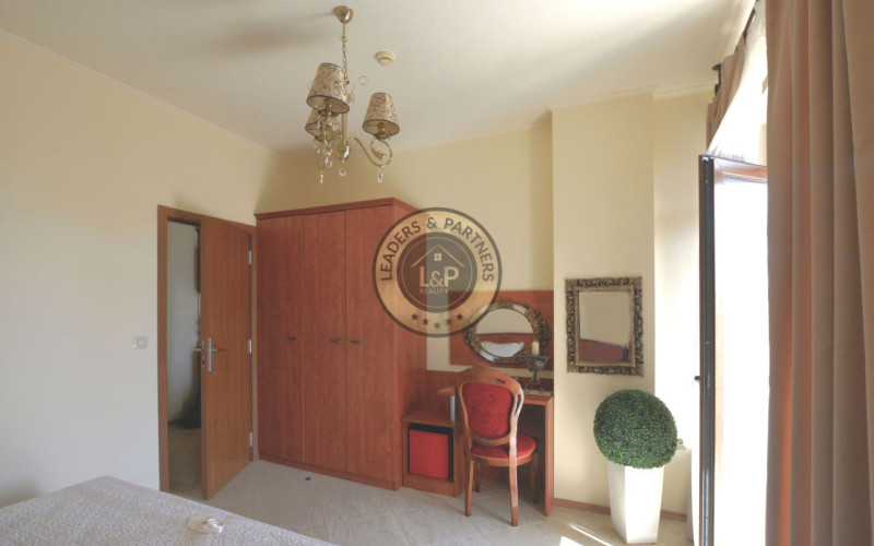 Lukratívny apartmán 2+kk s bazénom Slnečné pobrežie-Bulharsko