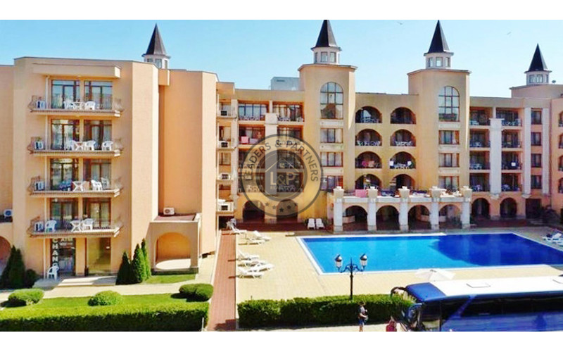 Lukratívny apartmán 2+kk s bazénom Slnečné pobrežie-Bulharsko