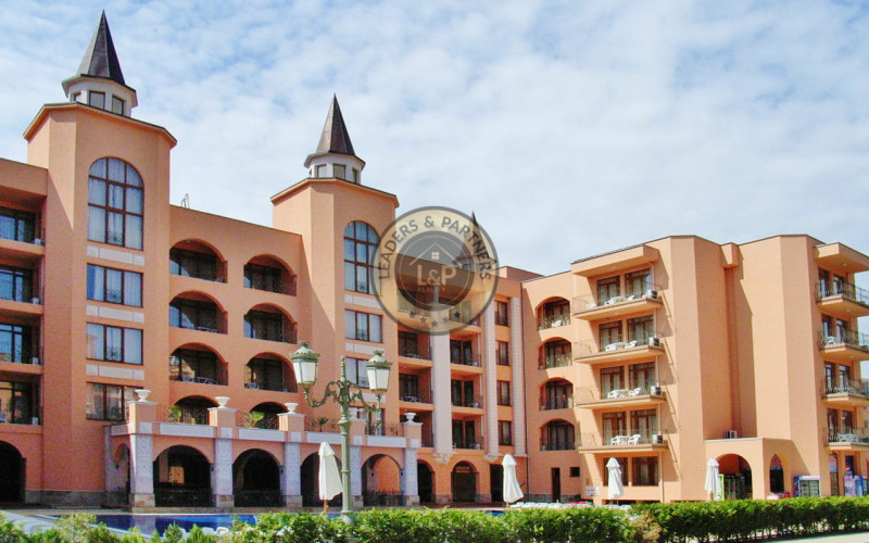 Lukratívny apartmán 2+kk s bazénom Slnečné pobrežie-Bulharsko