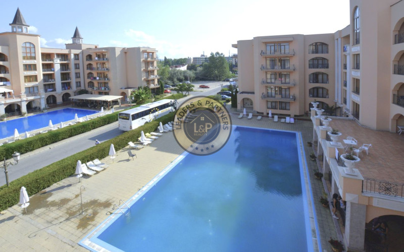 Lukratívny apartmán 2+kk s bazénom Slnečné pobrežie-Bulharsko