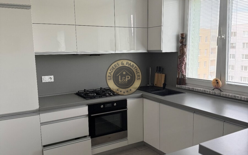 NA PREDAJ 3-izbový byt s loggiou - PREŠOV