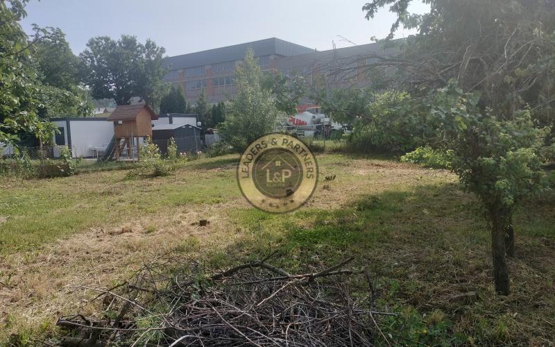 Lukratívna záhrada na predaj