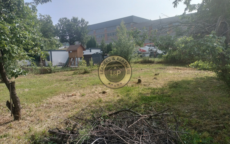 Lukratívna záhrada na predaj