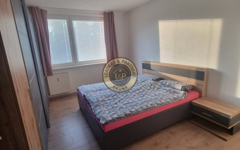 Ponúkame na prenájom 3 izbový byt