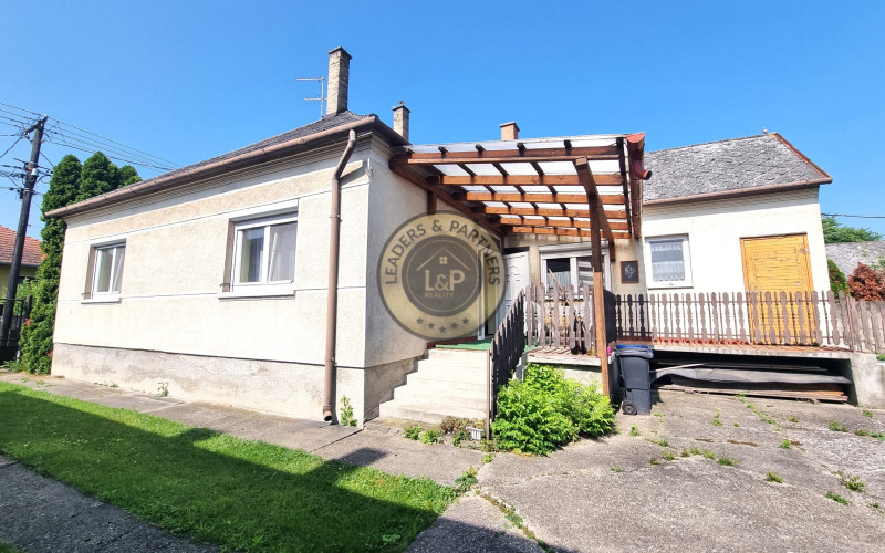 PREDAJ rodinný dom Rajka