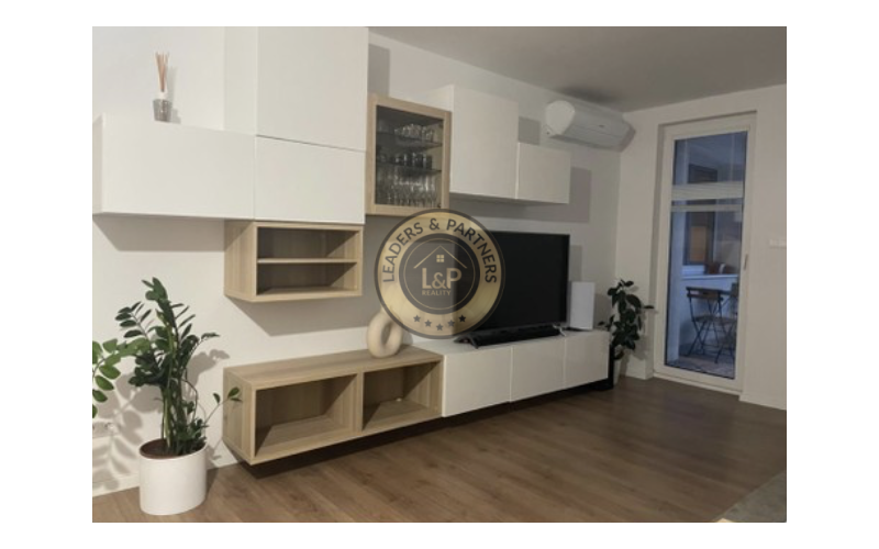 Veľkometrážny 2-izb. byt na PREDAJ - STARÉ MESTO