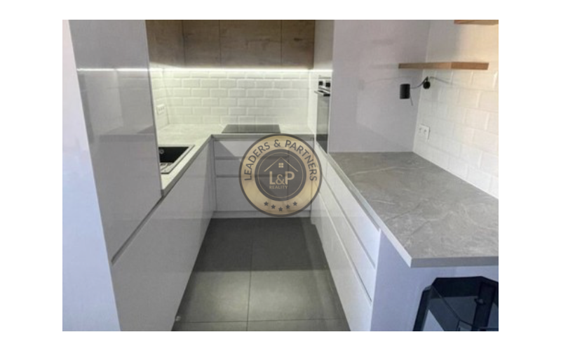 Veľkometrážny 2-izb. byt na PREDAJ - STARÉ MESTO