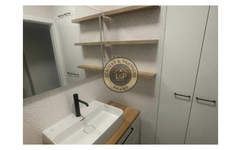 Veľkometrážny 2-izb. byt na PREDAJ - STARÉ MESTO