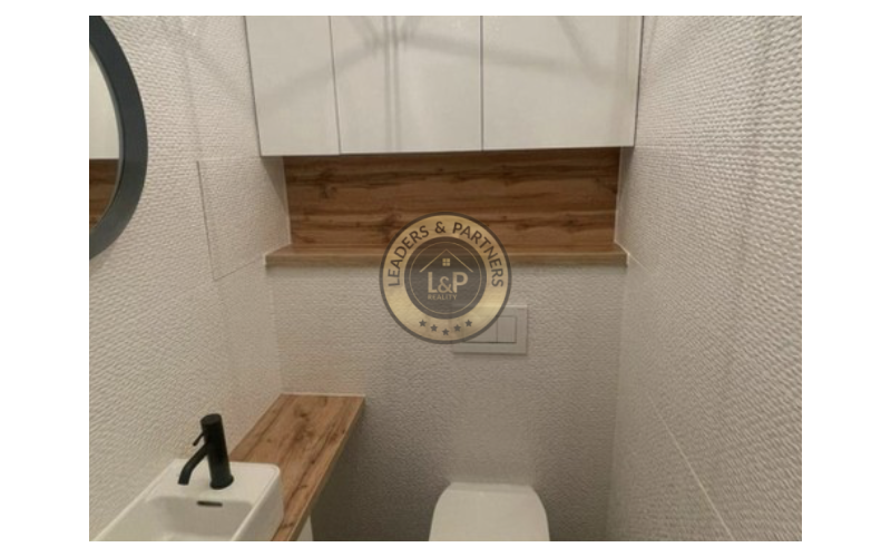 Veľkometrážny 2-izb. byt na PREDAJ - STARÉ MESTO