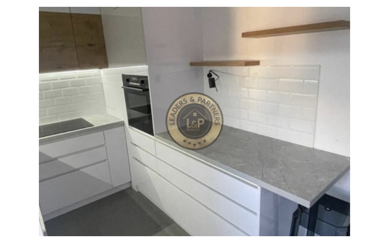 Veľkometrážny 2-izb. byt na PREDAJ - STARÉ MESTO