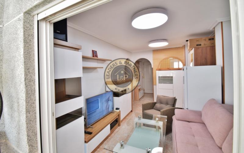 Apartmán 3+kk s bazénom Torrevieja-Španielsko