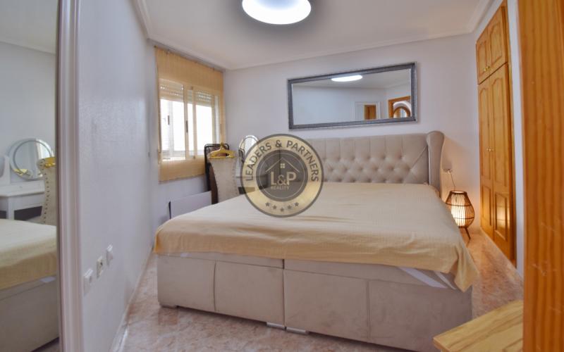 Apartmán 3+kk s bazénom Torrevieja-Španielsko