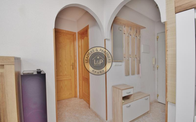Apartmán 3+kk s bazénom Torrevieja-Španielsko