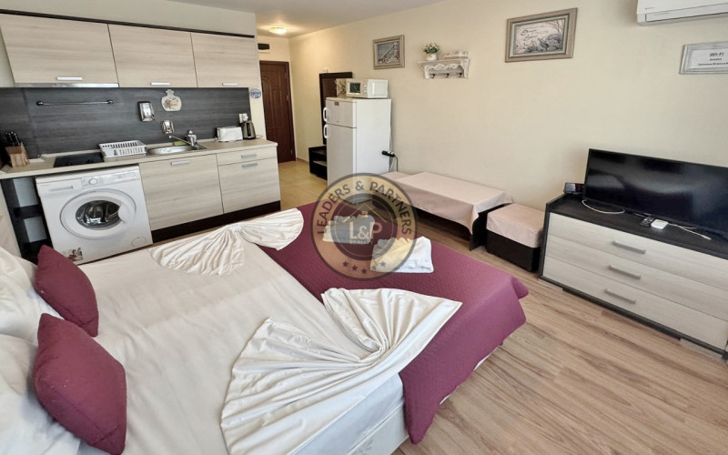 Apartmán 1+kk s bazénom Slnečné pobrežie, Bulharsko