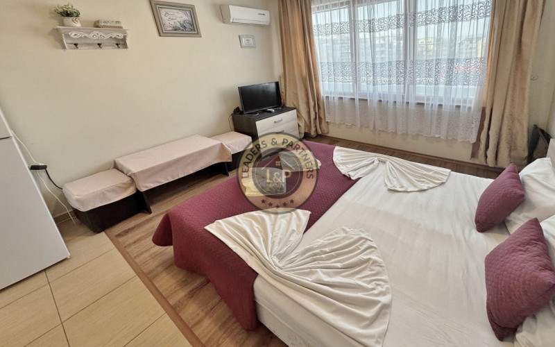 Apartmán 1+kk s bazénom Slnečné pobrežie, Bulharsko