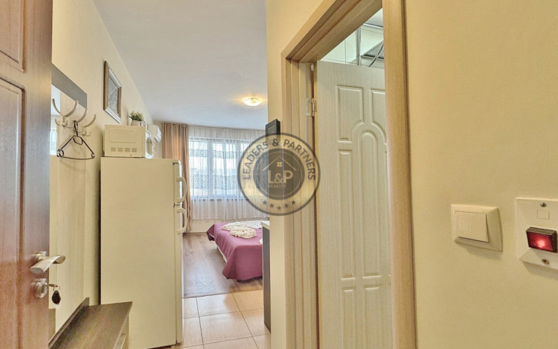 Apartmán 1+kk s bazénom Slnečné pobrežie, Bulharsko