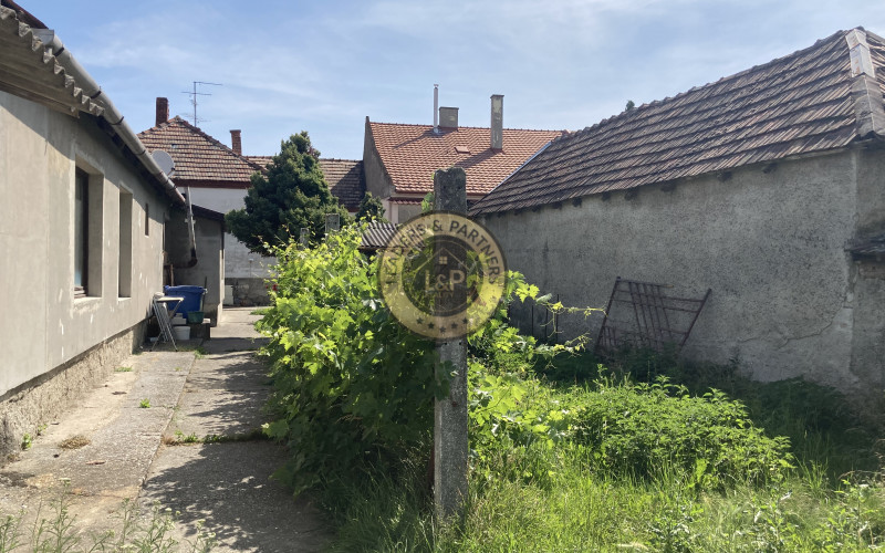 PREDAJ rodinný dom Bezenye