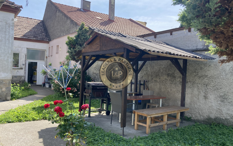 PREDAJ rodinný dom Bezenye