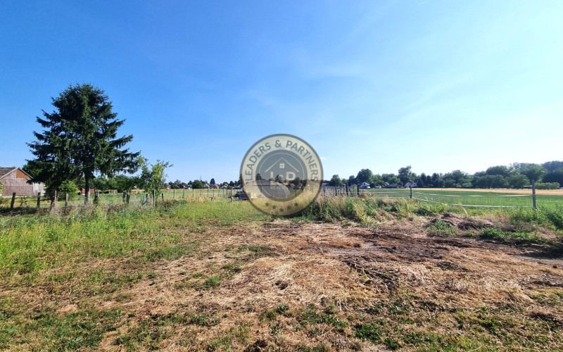 PREDAJ pozemok 6652 m2 Dunasziget