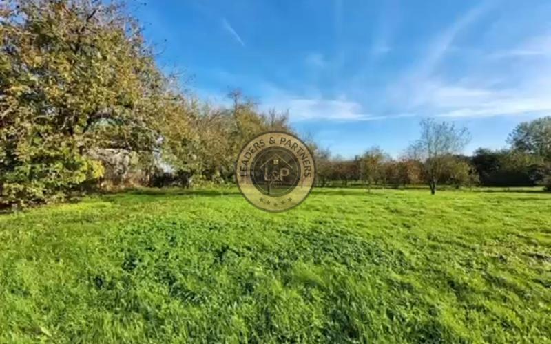 Predaj 3izb.domu Komárno/ možné prikúpiť aj záhradu