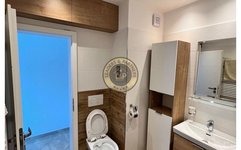 Na prenájom priestranný 3-izbový byt, 67 m² s balkónom