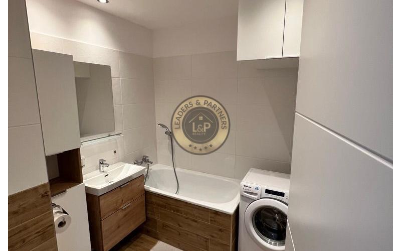 Na prenájom priestranný 3-izbový byt, 67 m² s balkónom
