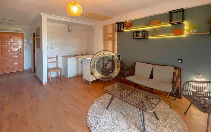 Štúdio 1+kk s bazénom Torrevieja, Španielsko