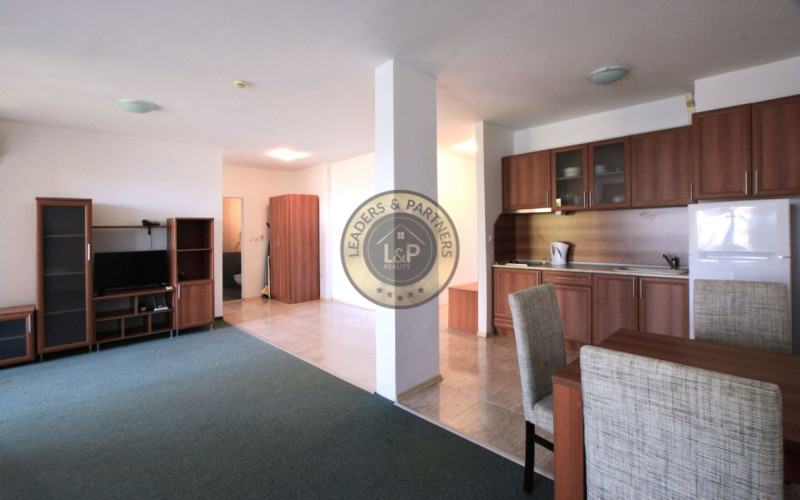 Apartmán 2+kk s balkónom a bazénom Aheloy-Bulharsko